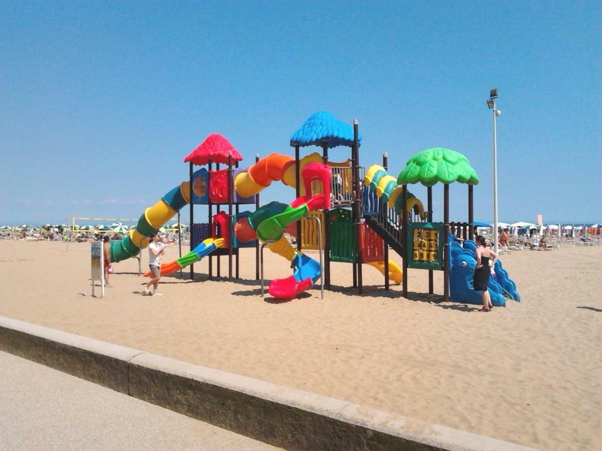Cristallo Residence Lignano Sabbiadoro Dış mekan fotoğraf